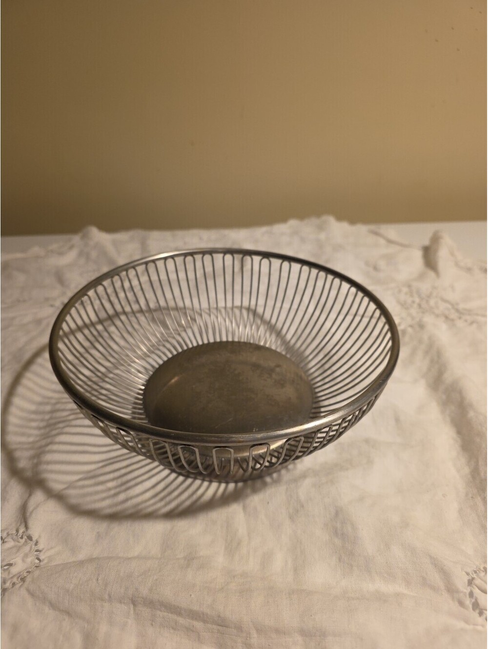 Stainless Steel Round 8" Wire Bowl